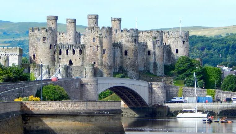 20 старинных замков мира