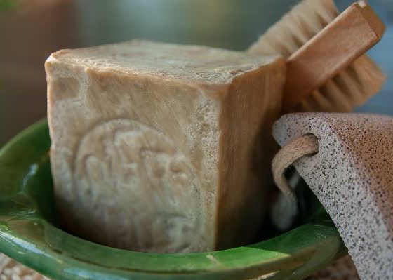 Хозяйственное мыло: необычные свойства и применение
