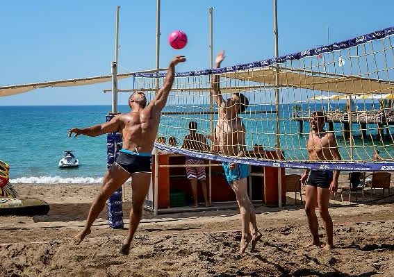 Пляжный волейбол и здоровье: что нужно знать